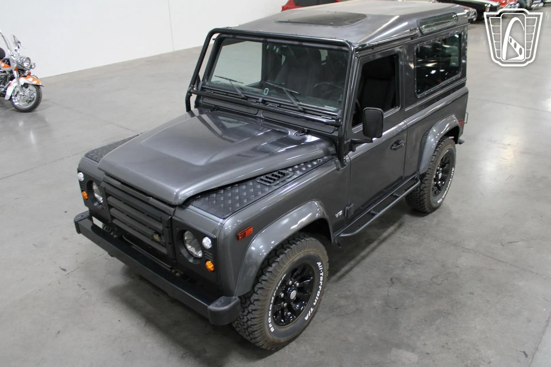 1995 Land Rover Defender 90 NAS