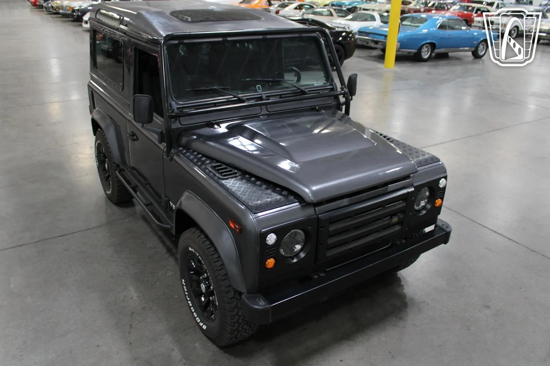1995 Land Rover Defender 90 NAS