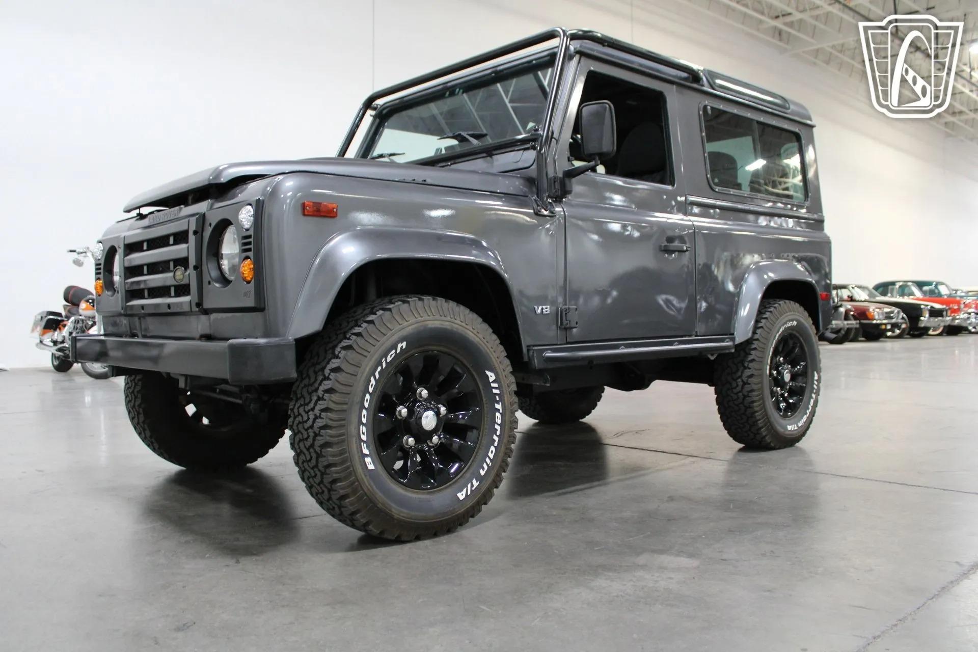 1995 Land Rover Defender 90 NAS