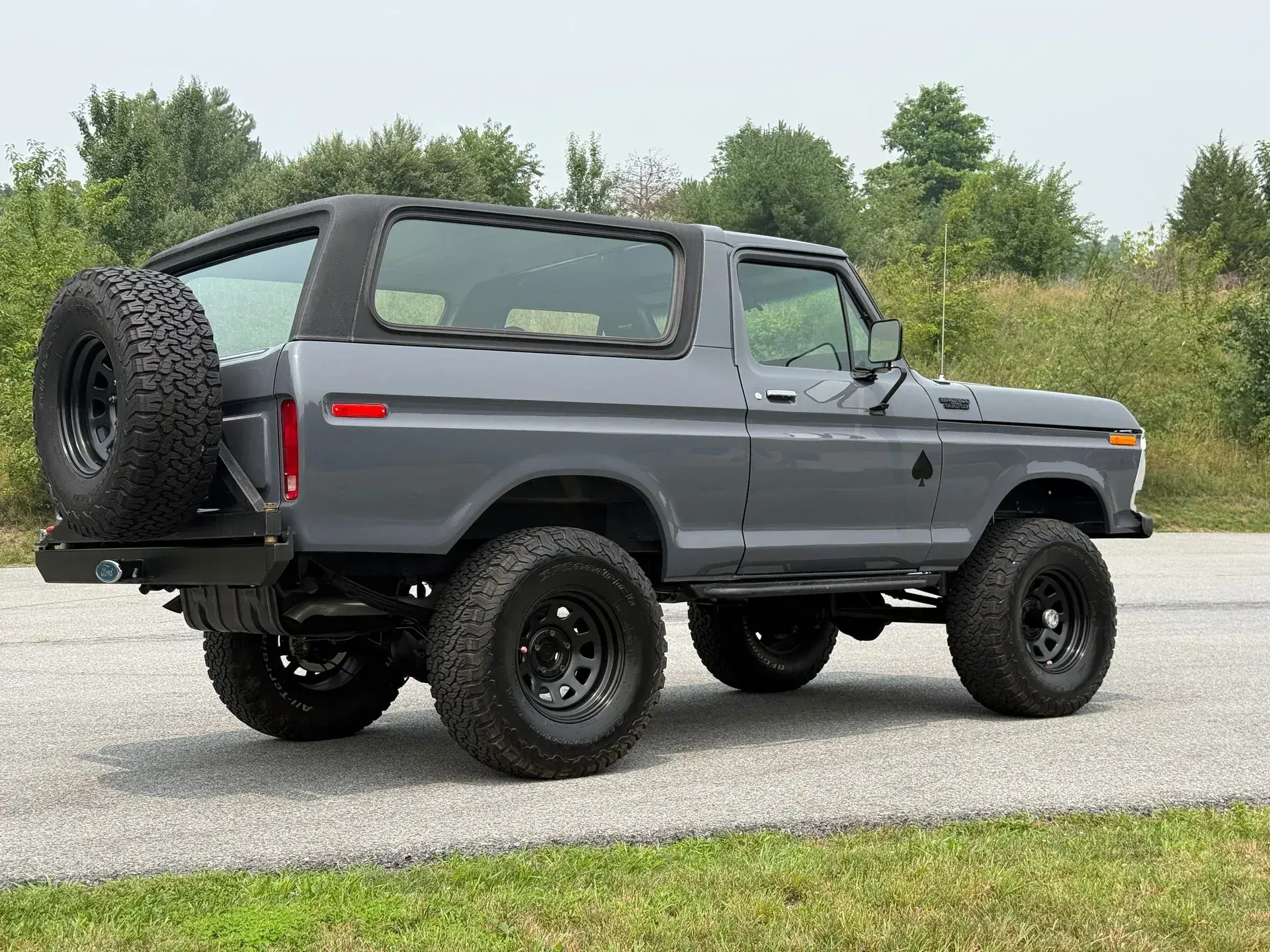 1979 Ford Bronco - 5