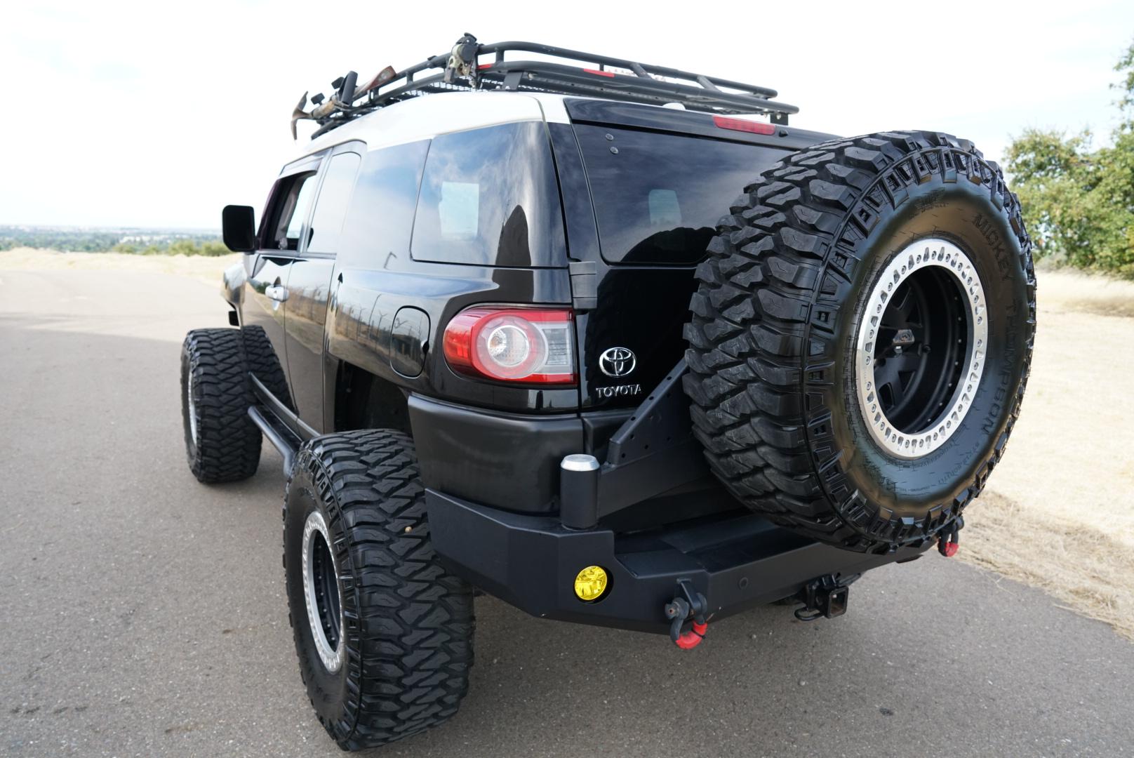 2014 Toyota FJ Cruiser - 4