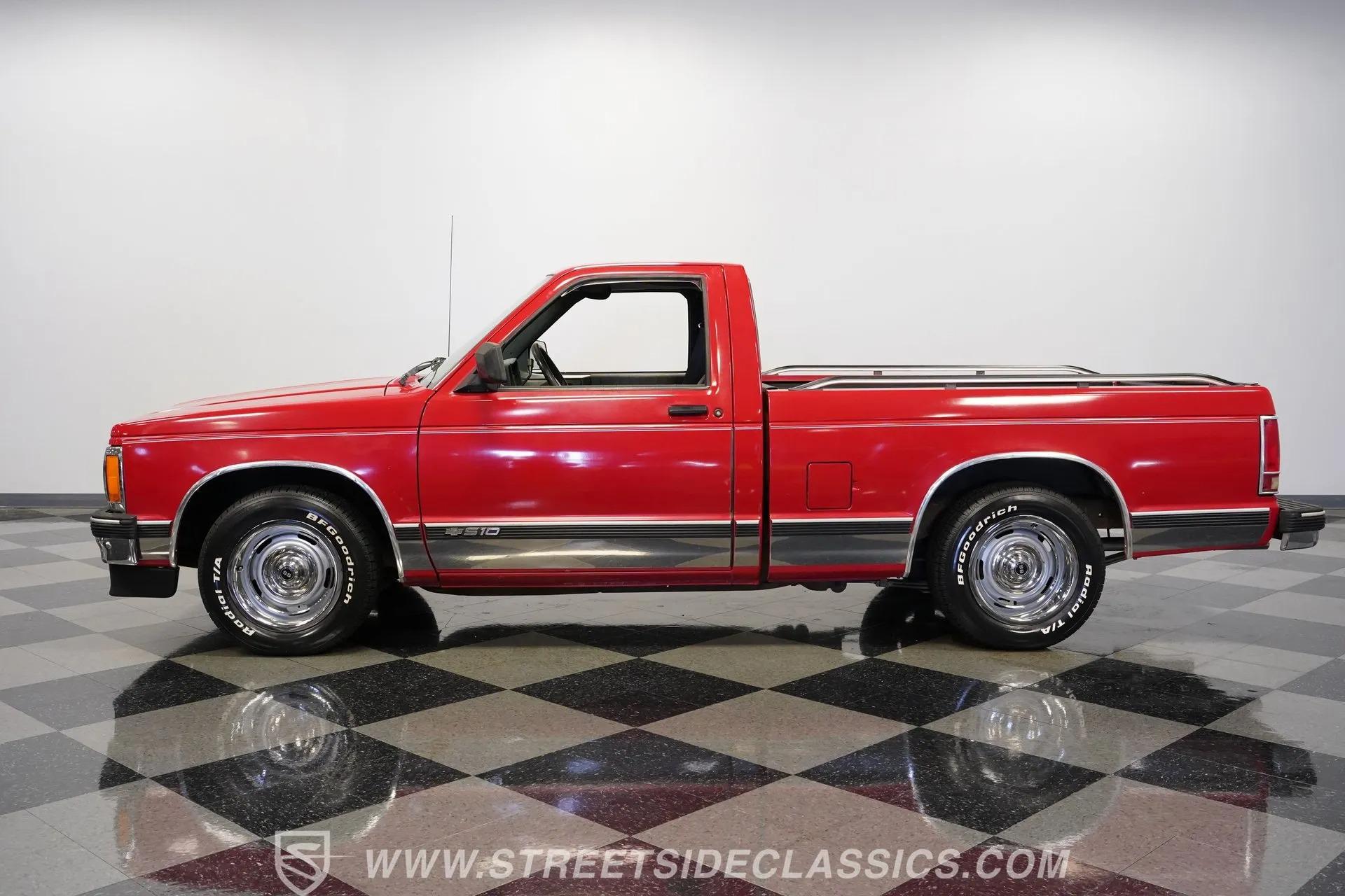 V8-Powered 1991 Chevrolet S-10 Restomod - 2