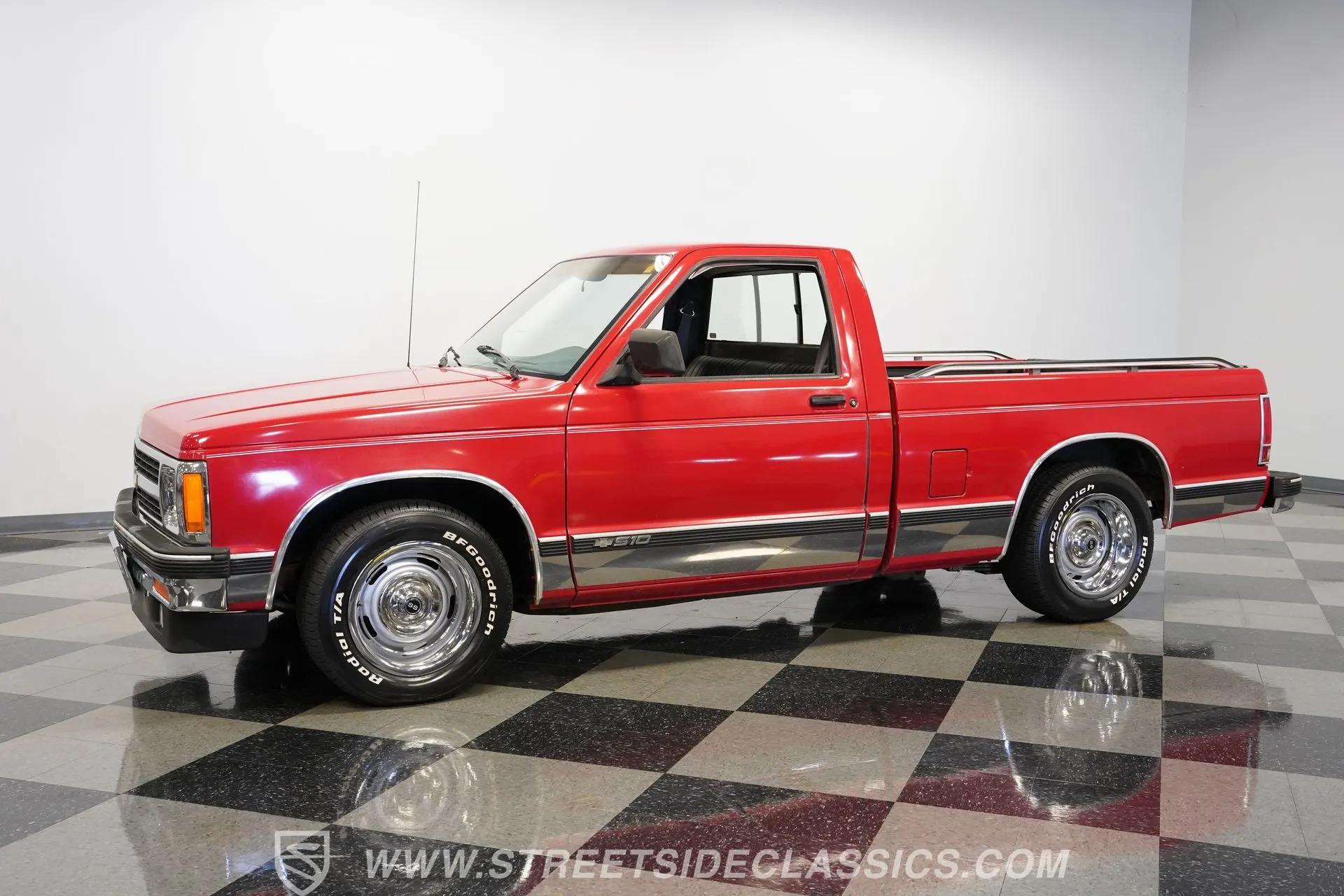 V8-Powered 1991 Chevrolet S-10 Restomod - 3