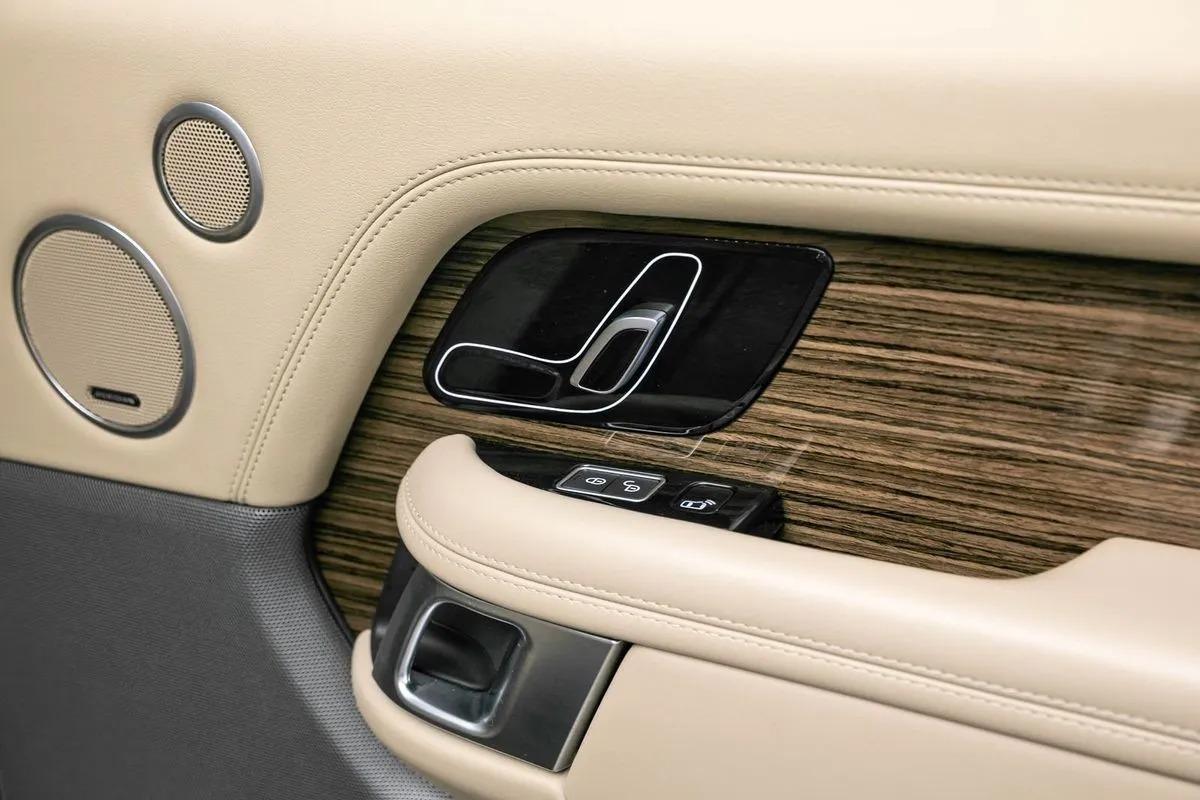 2020 Land Rover Range Rover HSE