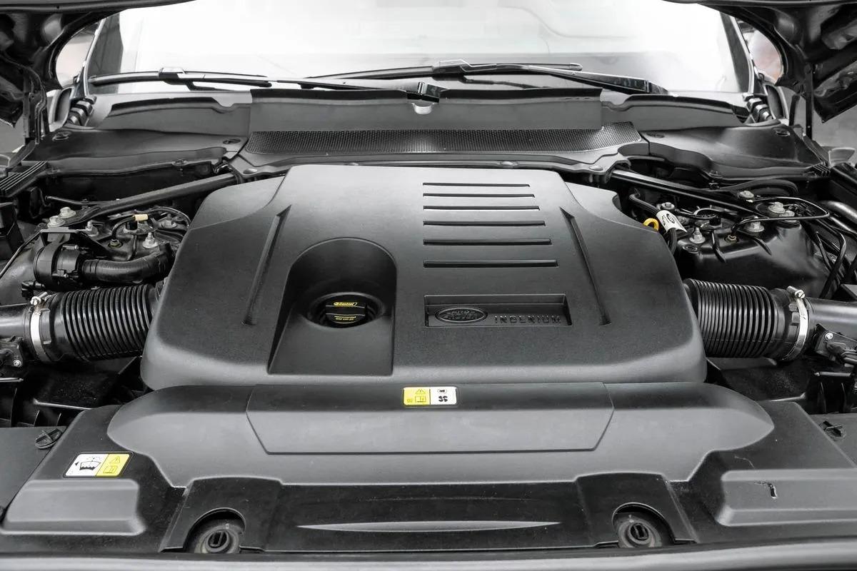 2020 Land Rover Range Rover HSE