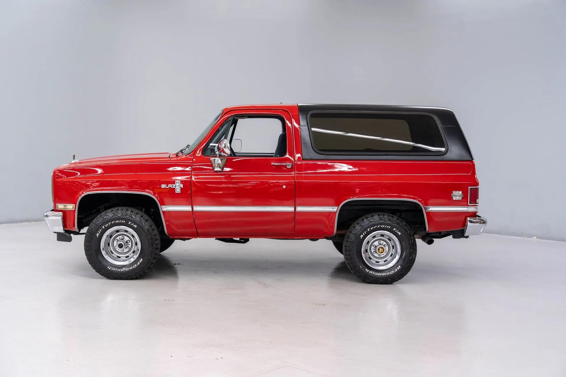 1987 Chevrolet Blazer K5 - 2