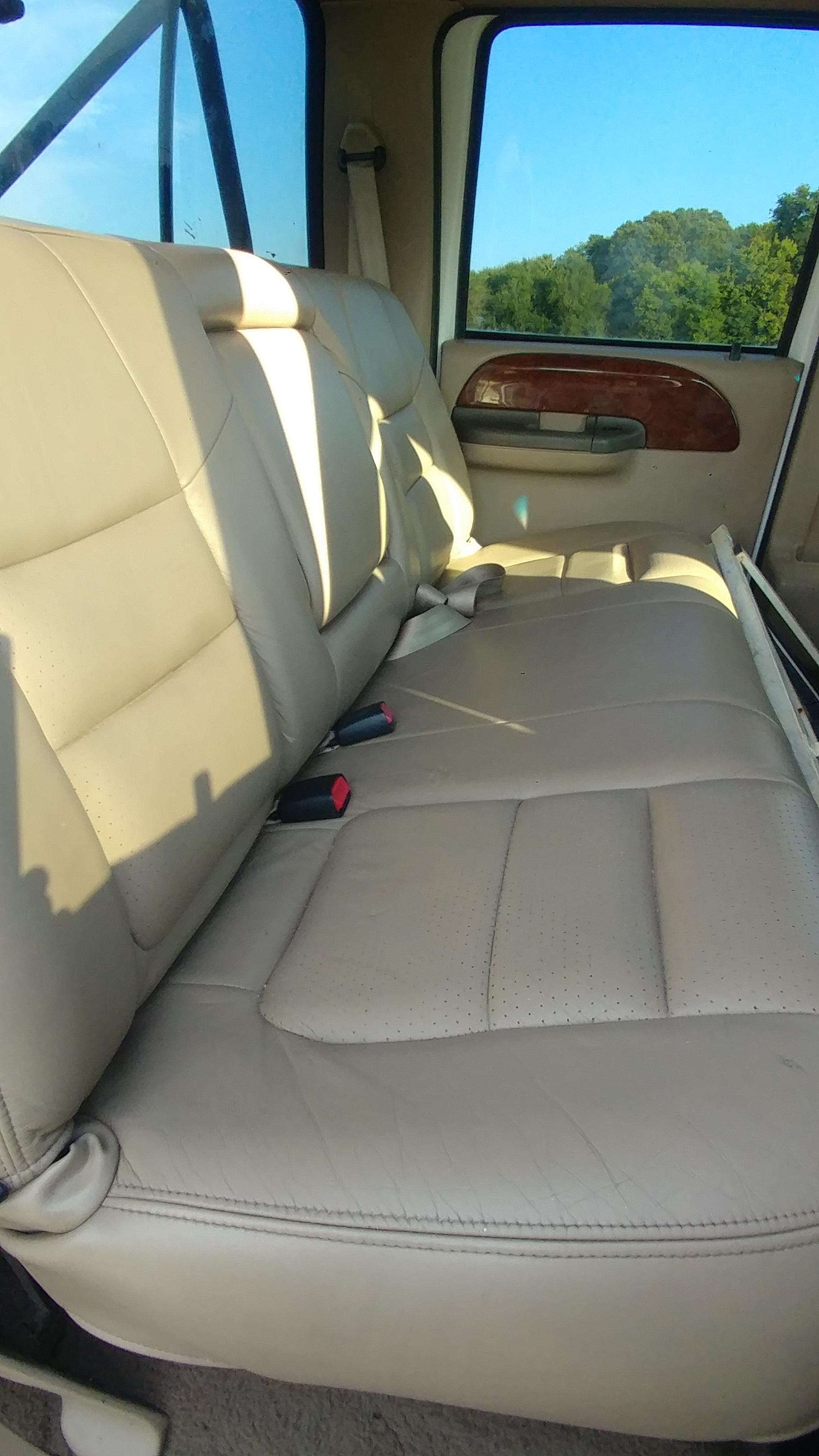 2001 Ford F-350 Lariat Crew Cab