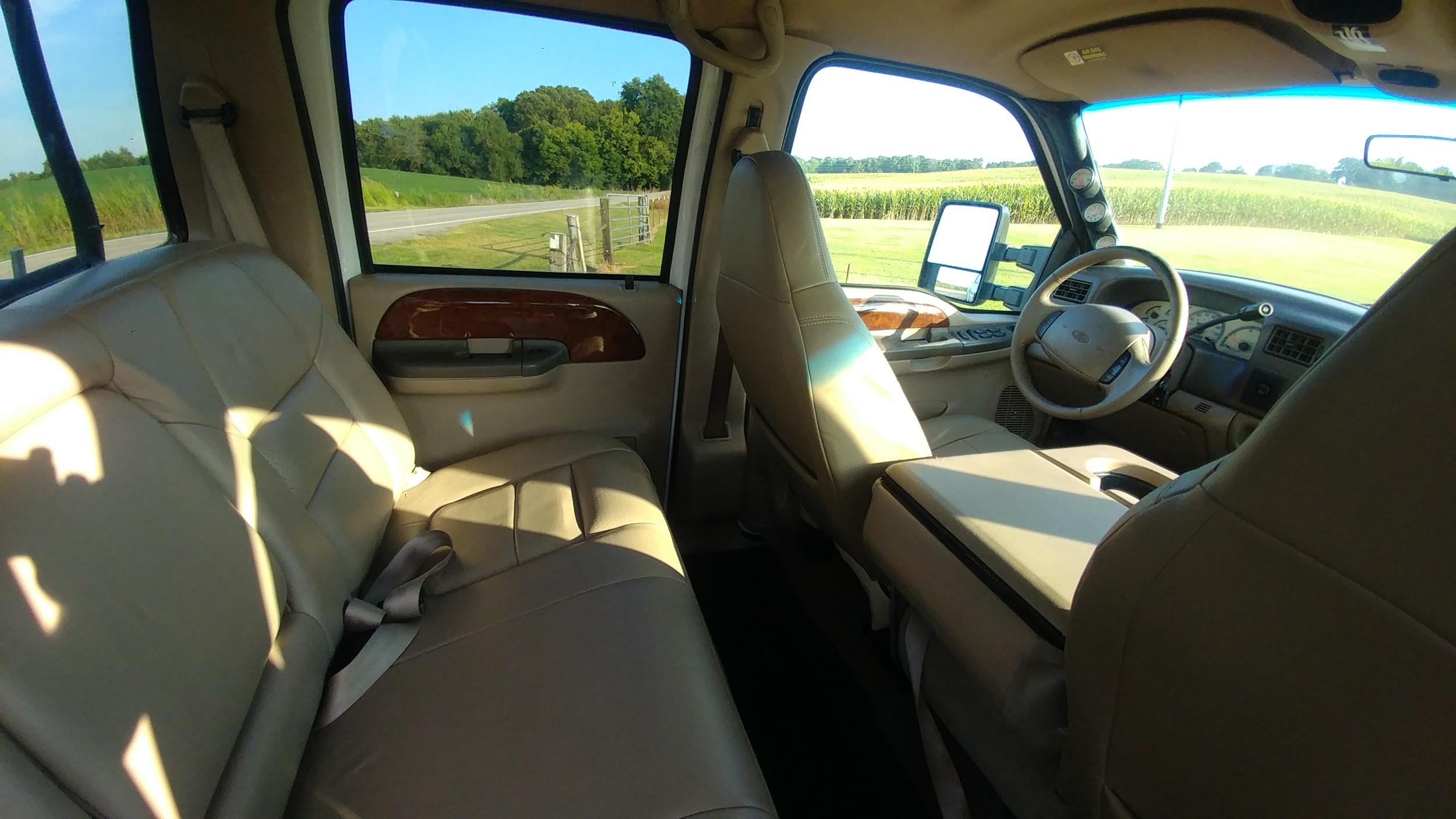 2001 Ford F-350 Lariat Crew Cab