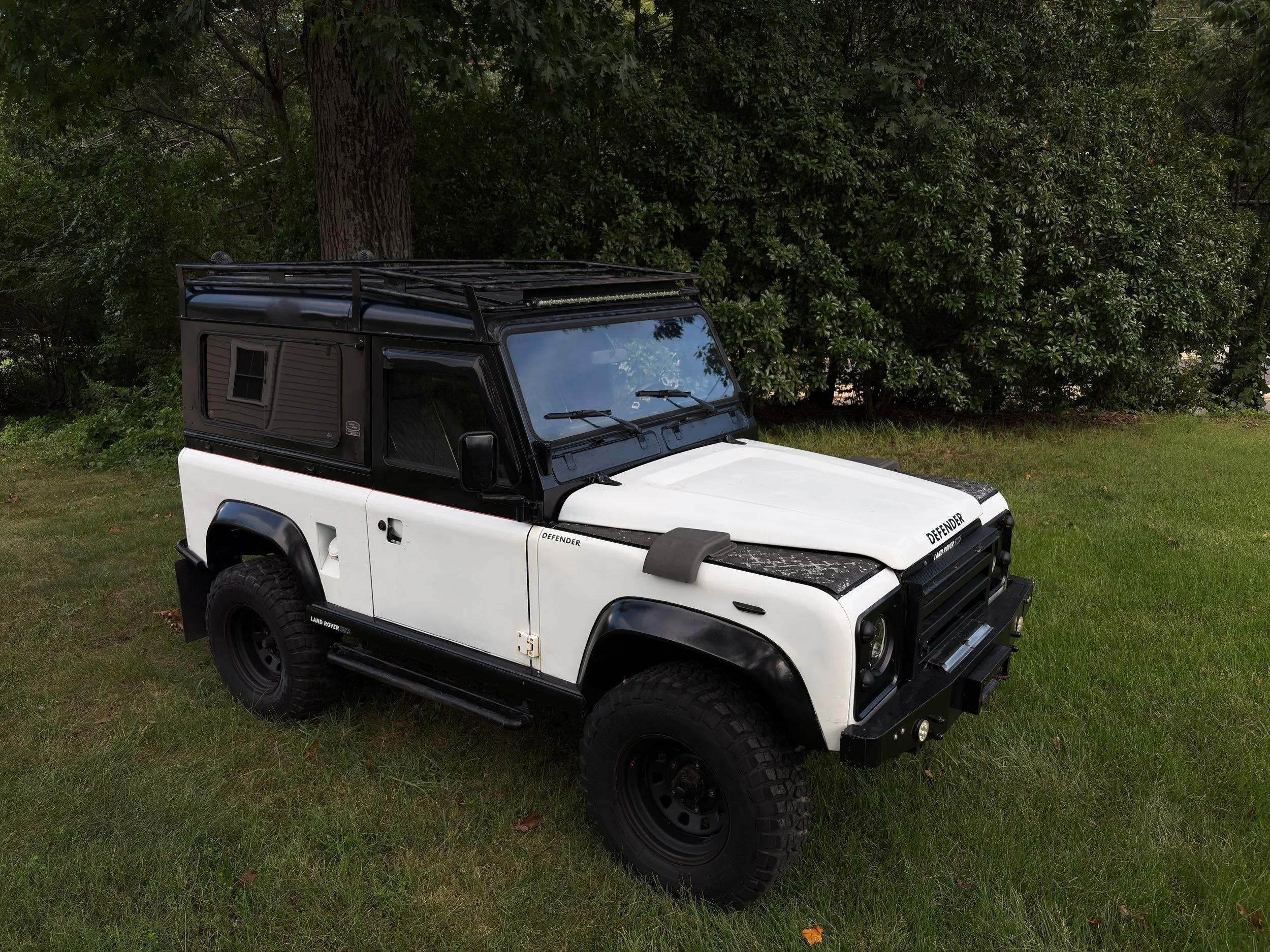  Land Rover Defender