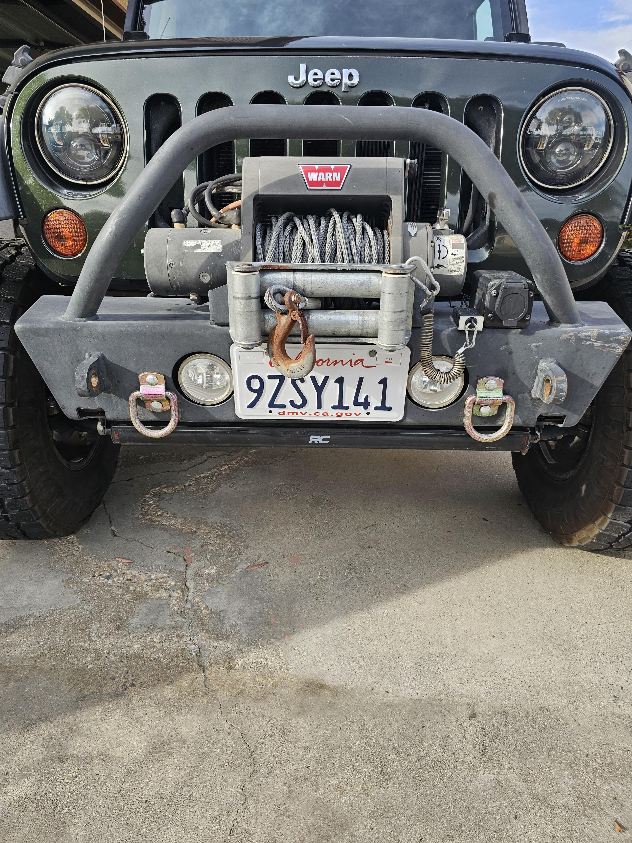 2011 Jeep Wrangler Unlimited Rubicon - 3