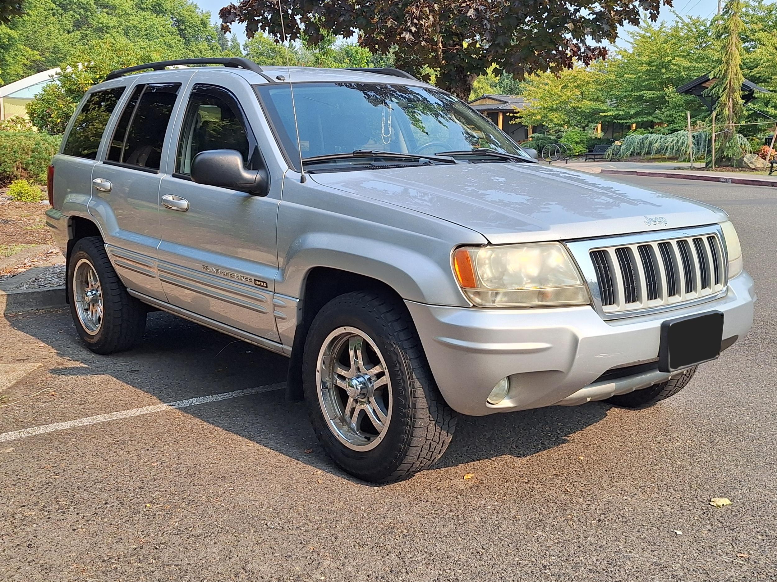 2004 Jeep Grand Cherokee - 2