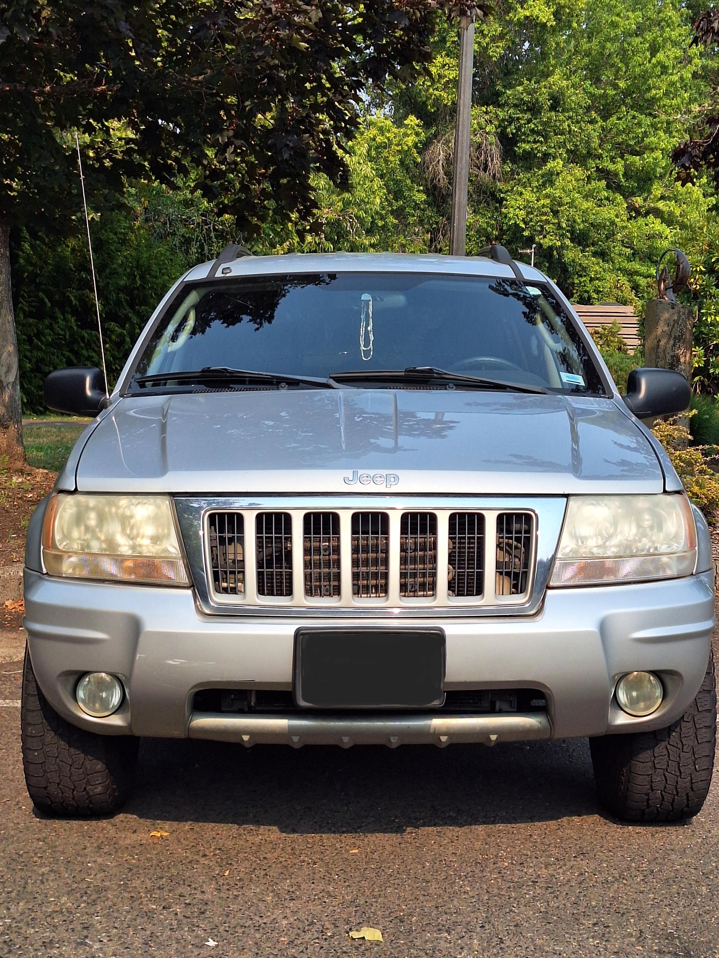2004 Jeep Grand Cherokee - 3