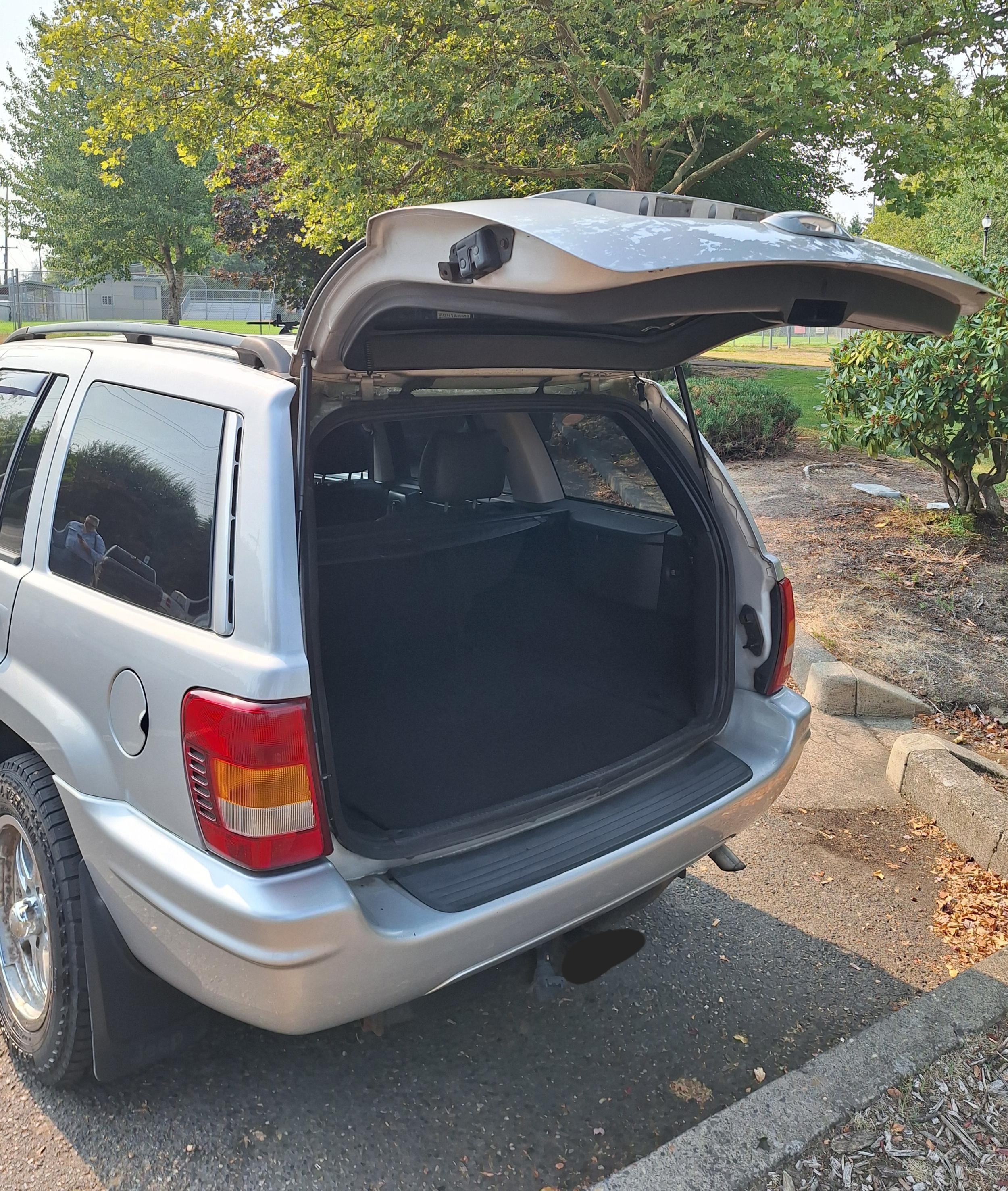 2004 Jeep Grand Cherokee - 4