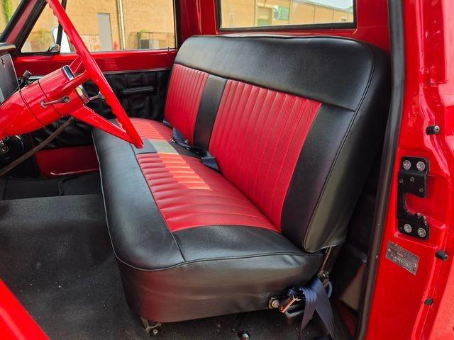 1967 Chevrolet C10 LWB - 5