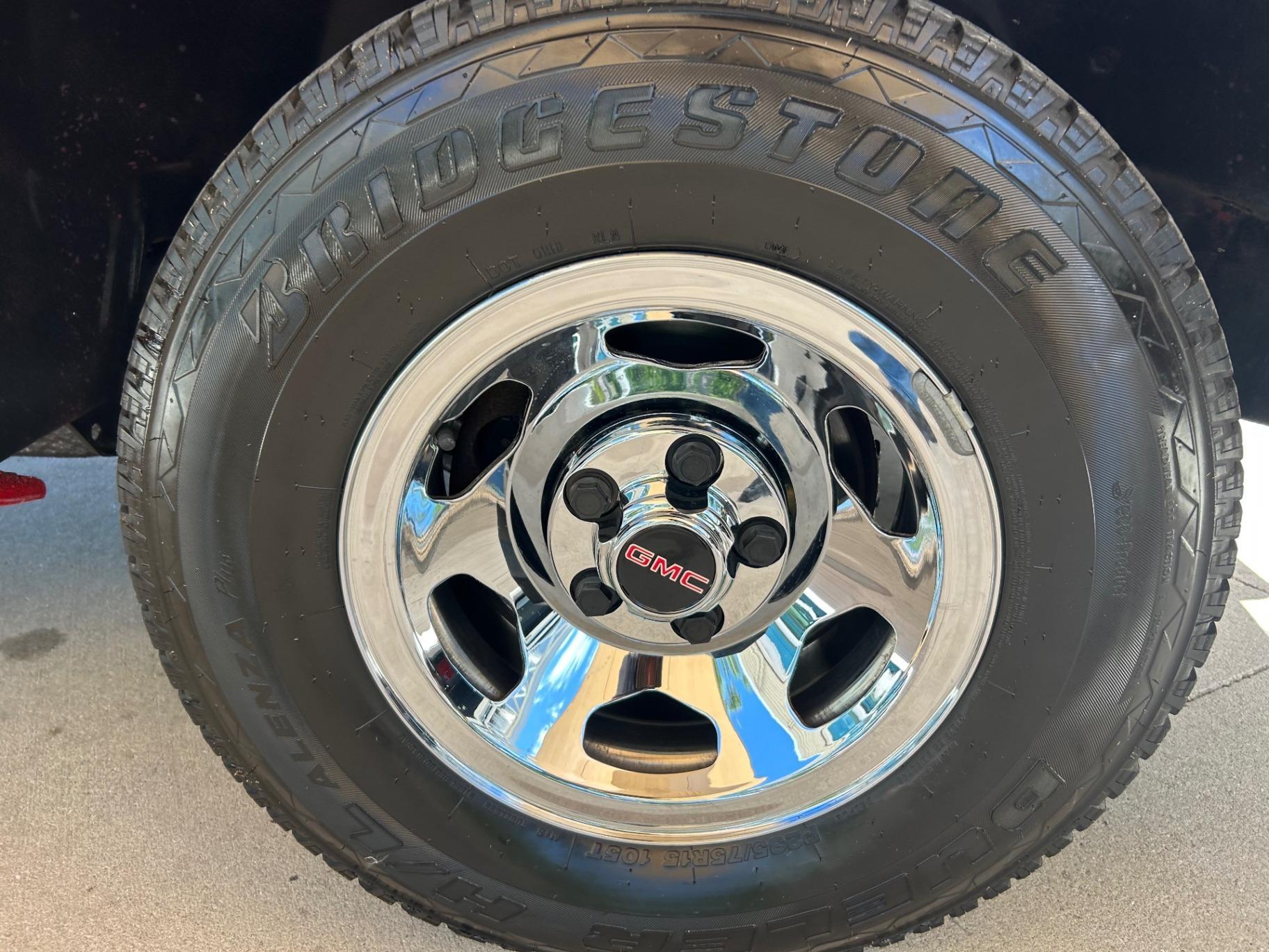 17k-Mile 1993 GMC Sierra SLE
