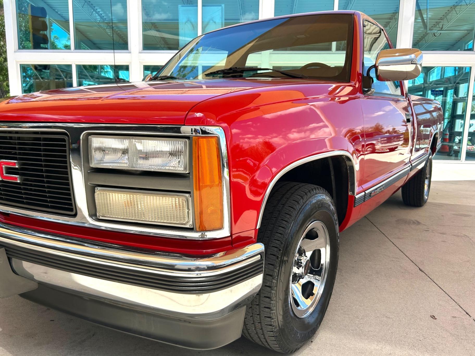 17k-Mile 1993 GMC Sierra SLE