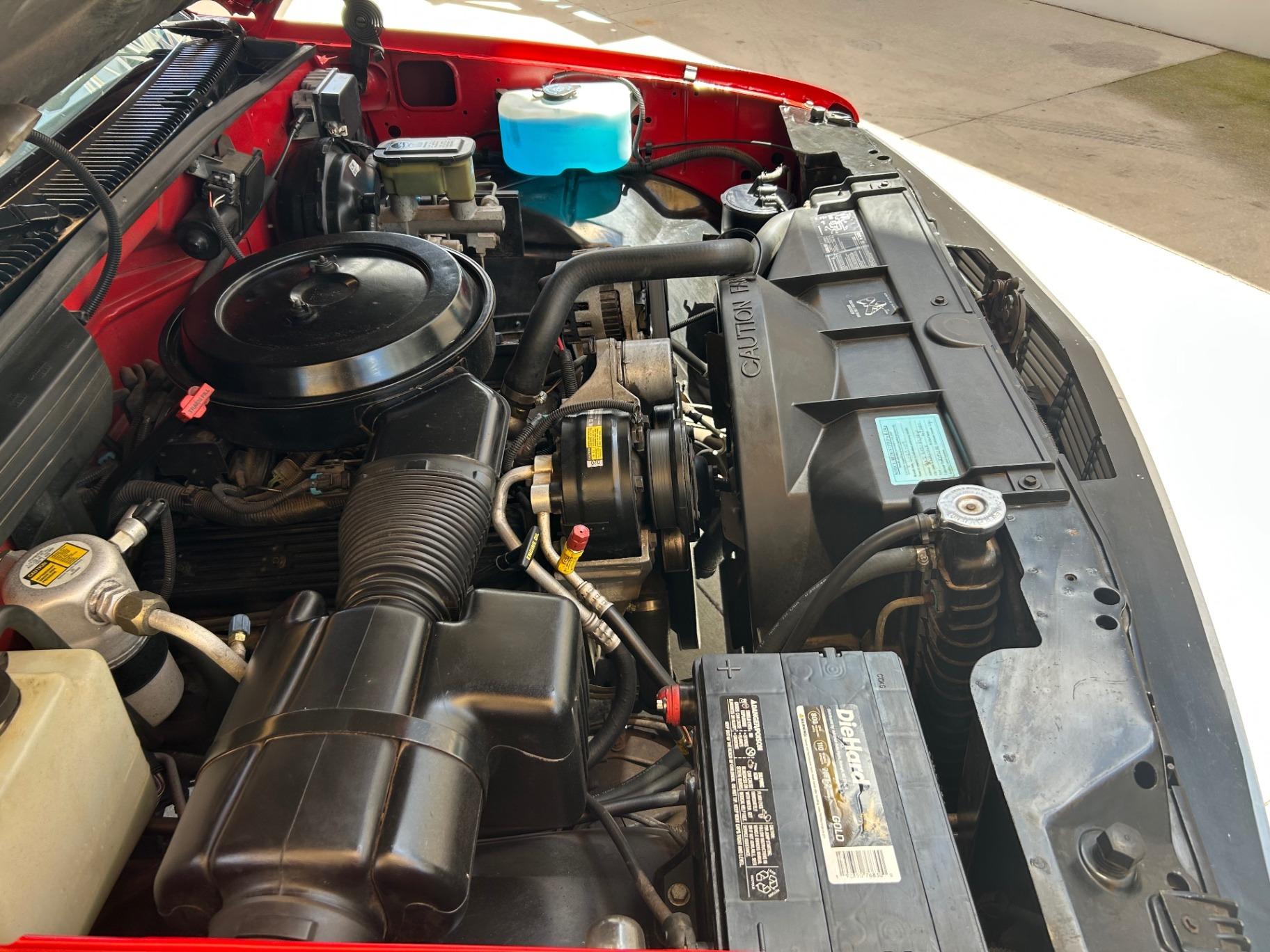 17k-Mile 1993 GMC Sierra SLE