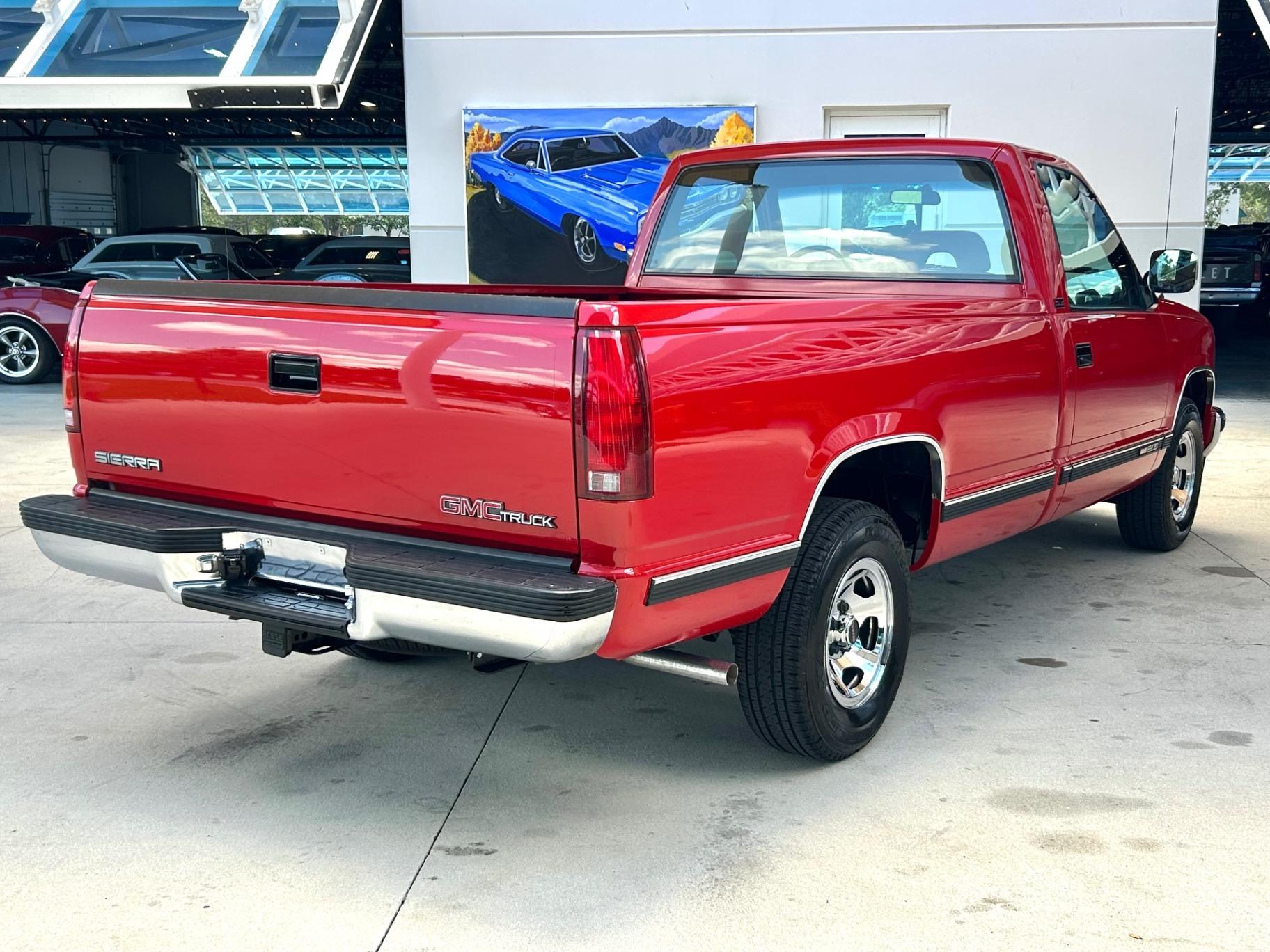 17k-Mile 1993 GMC Sierra SLE