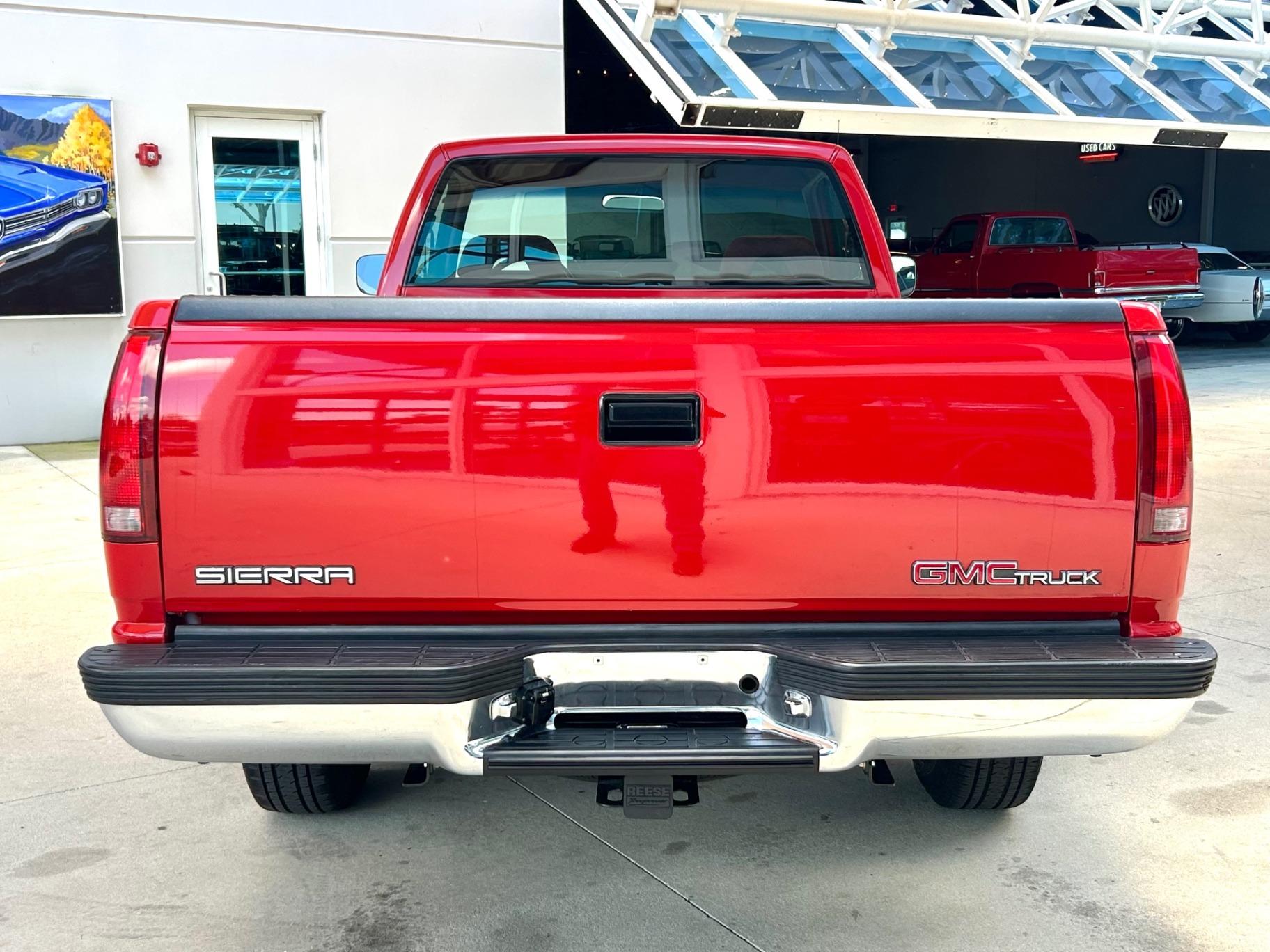17k-Mile 1993 GMC Sierra SLE