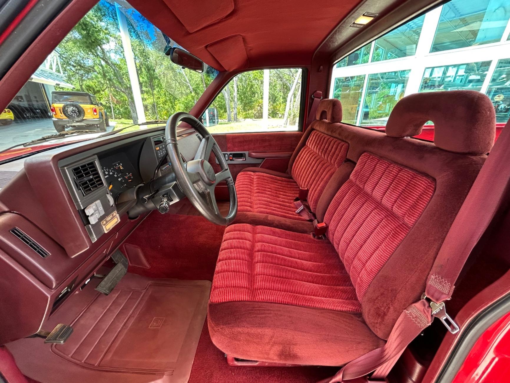 17k-Mile 1993 GMC Sierra SLE