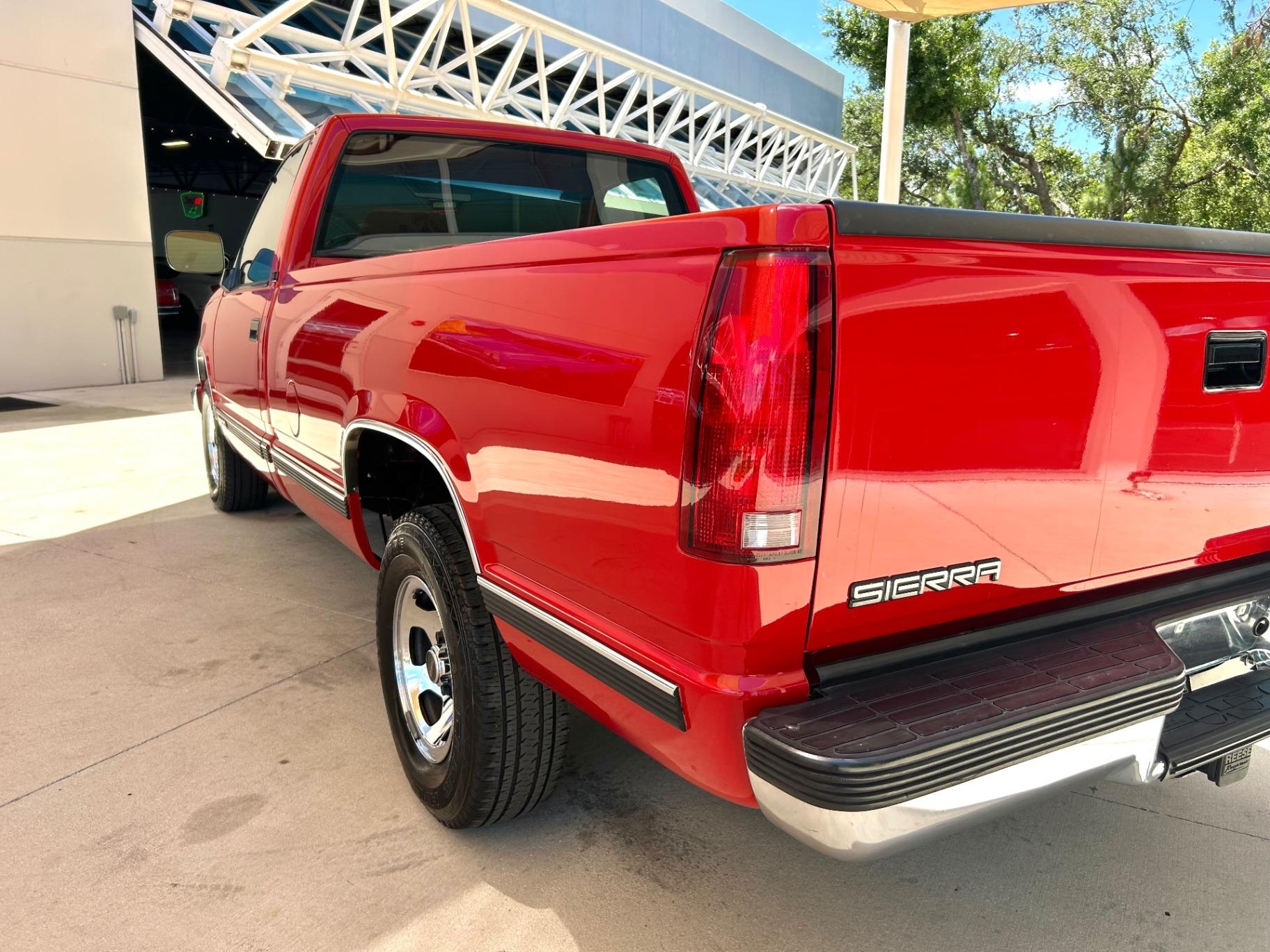 17k-Mile 1993 GMC Sierra SLE