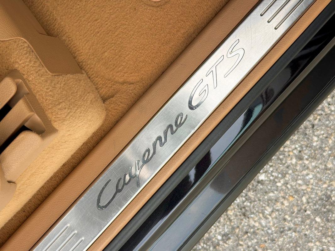 2010 Porsche Cayenne GTS