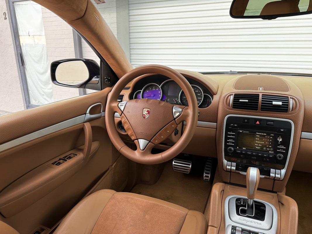 2010 Porsche Cayenne GTS