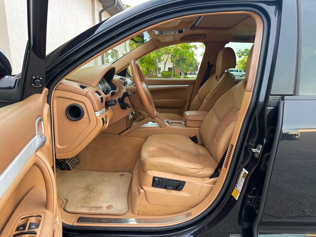 2010 Porsche Cayenne GTS