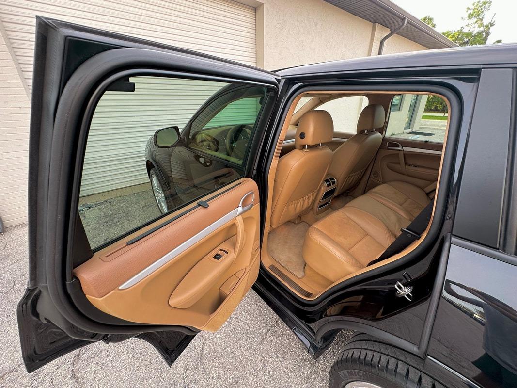 2010 Porsche Cayenne GTS