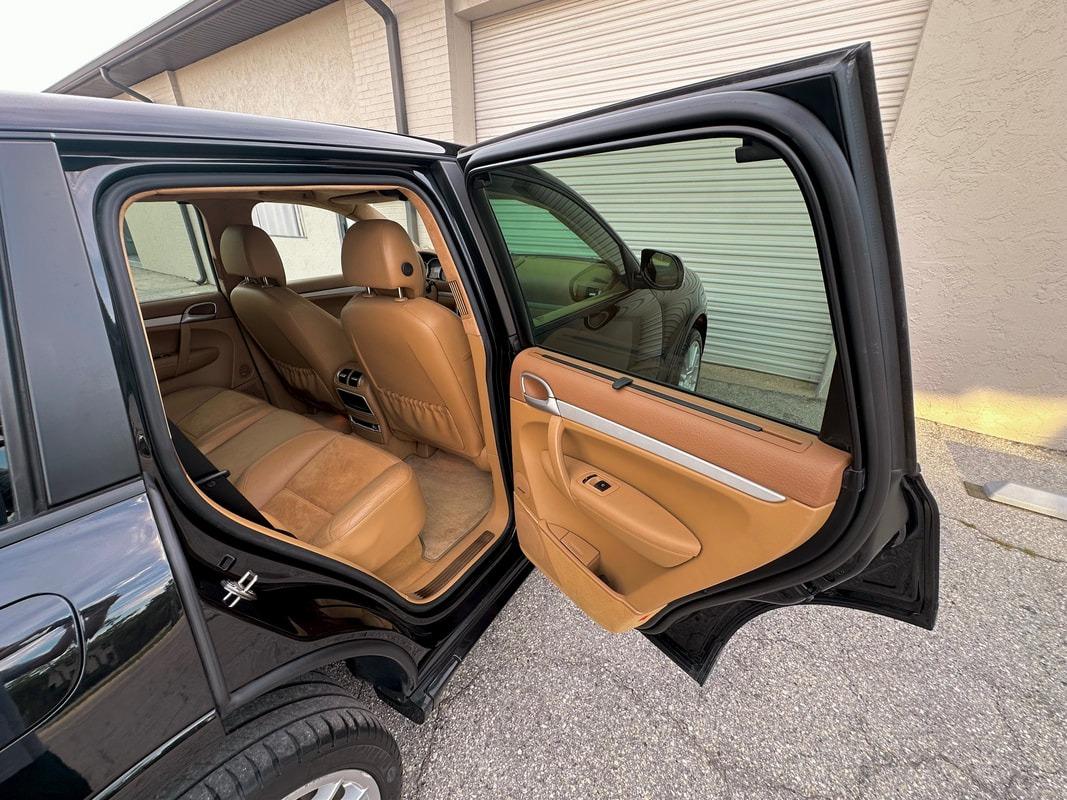2010 Porsche Cayenne GTS