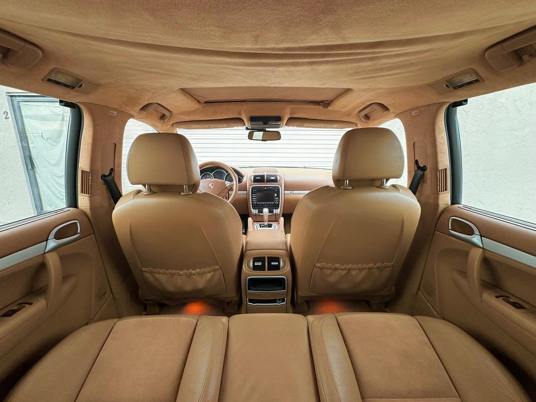 2010 Porsche Cayenne GTS