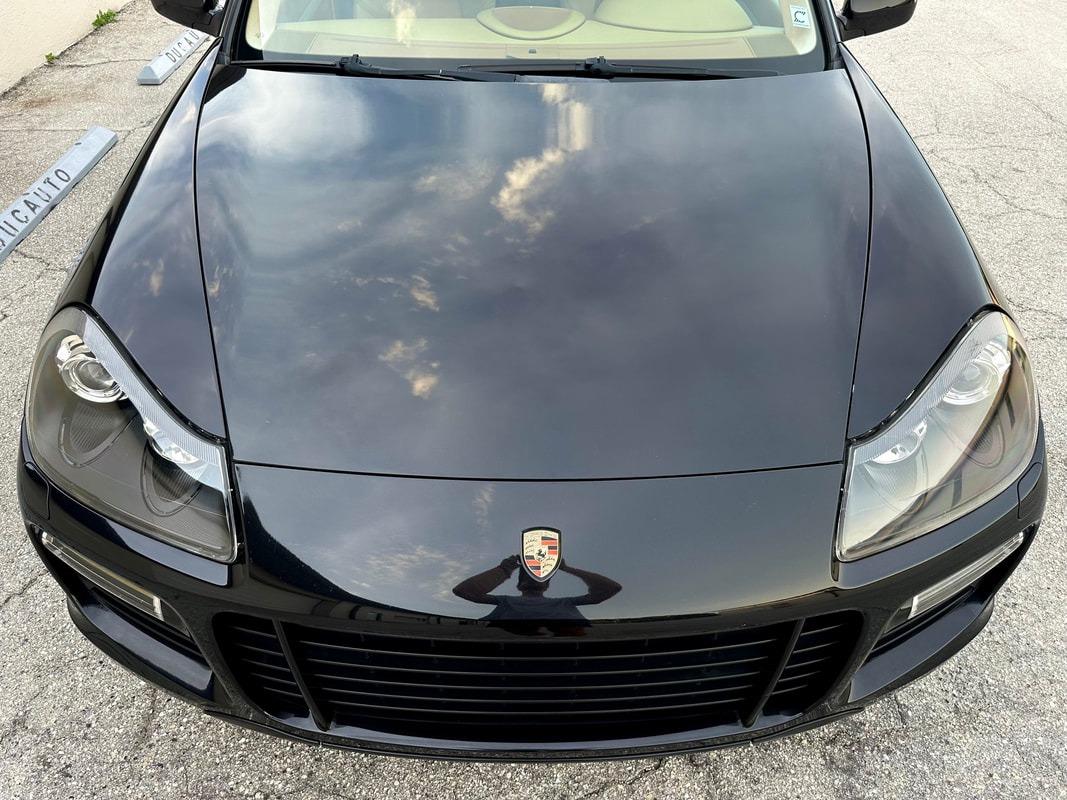 2010 Porsche Cayenne GTS