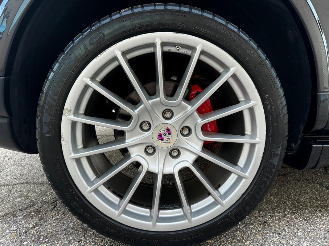 2010 Porsche Cayenne GTS
