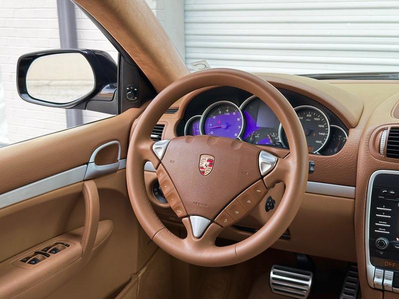 2010 Porsche Cayenne GTS