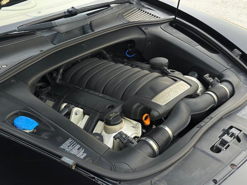2010 Porsche Cayenne GTS