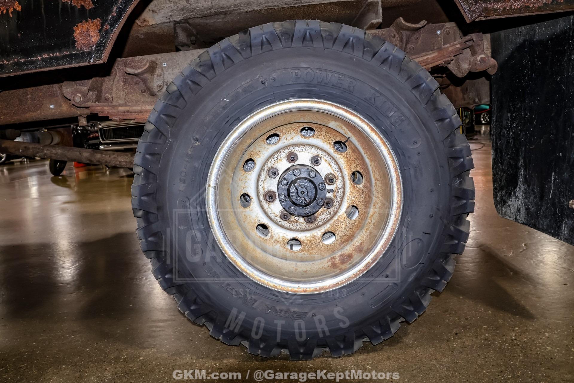 1964 Ford F-350 Tow Truck