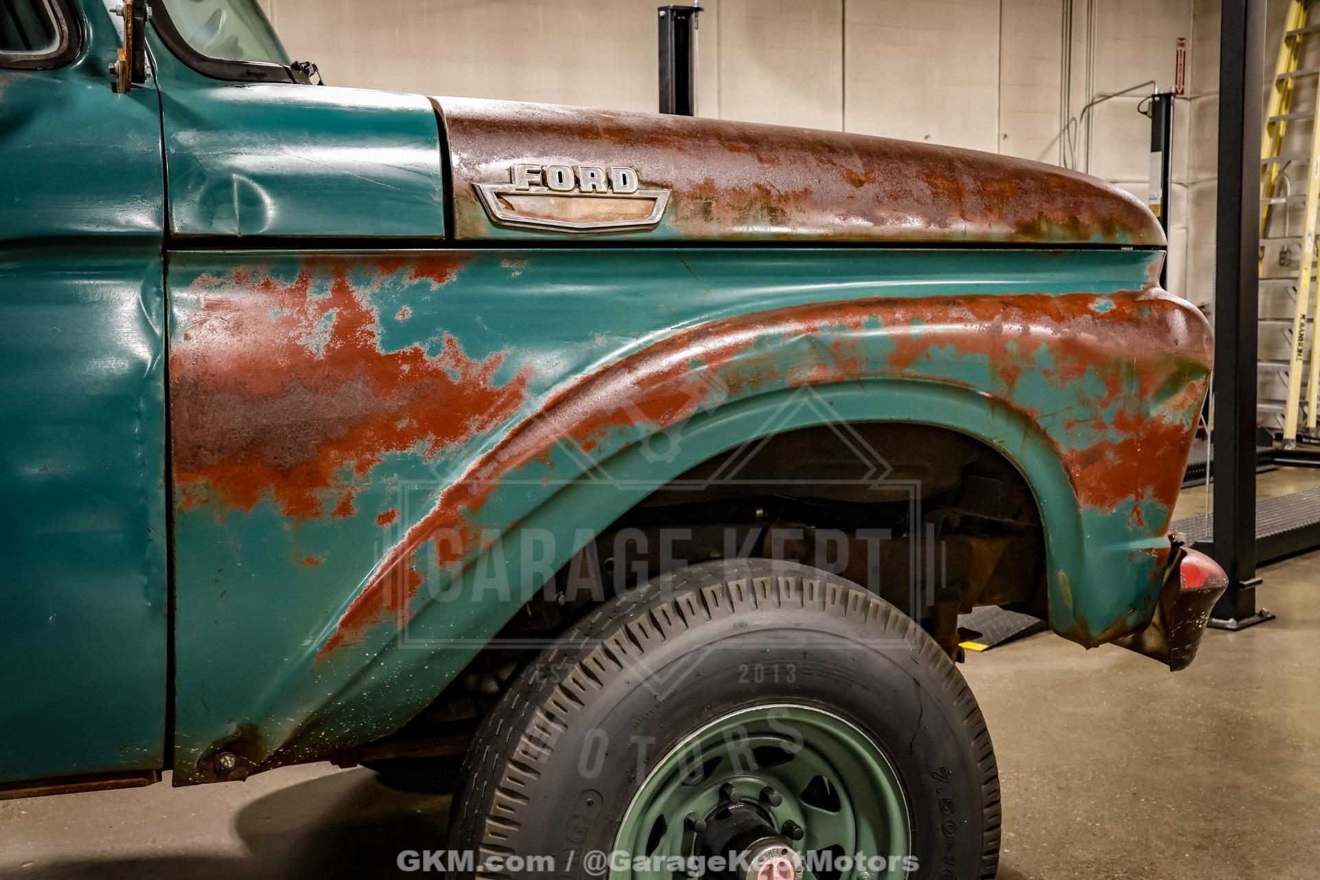 1964 Ford F-350 Tow Truck