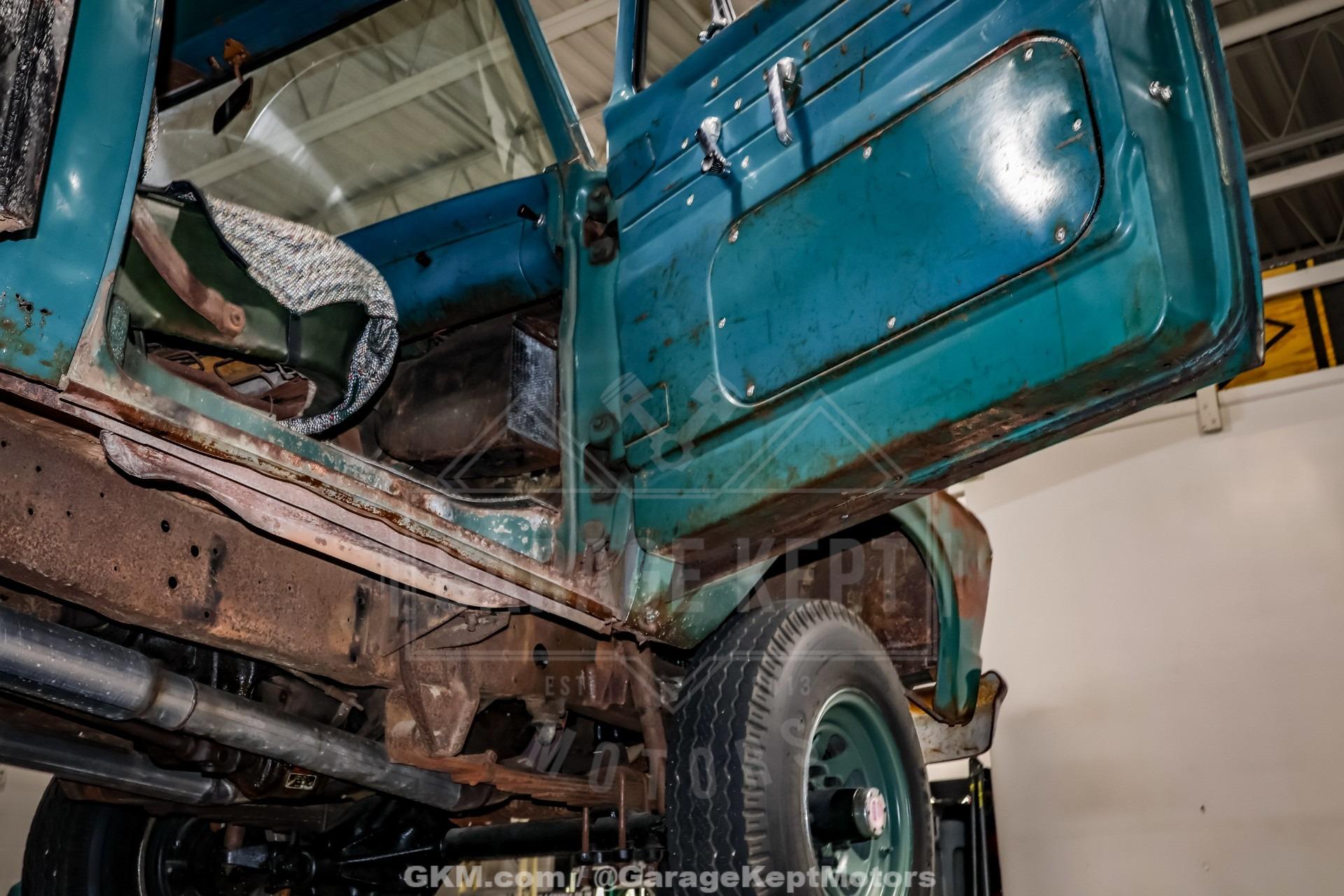 1964 Ford F-350 Tow Truck