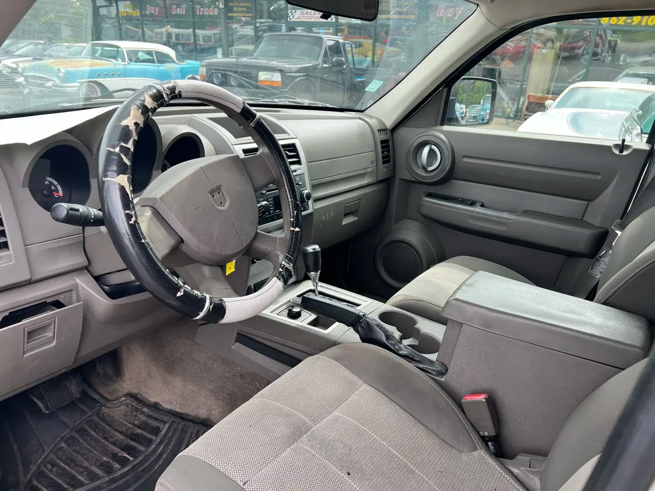 2009 Dodge Nitro SE