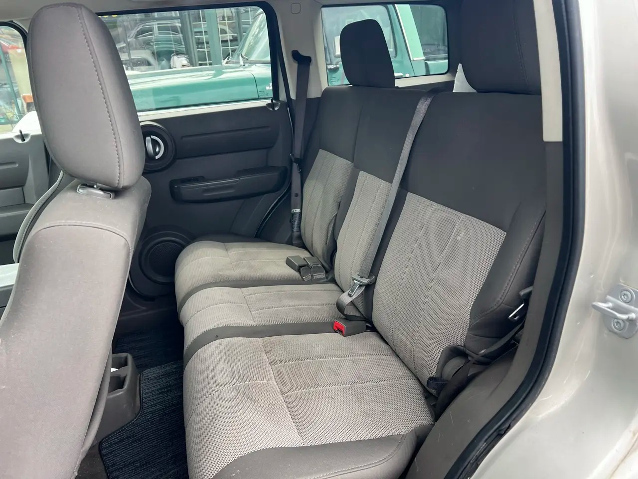 2009 Dodge Nitro SE