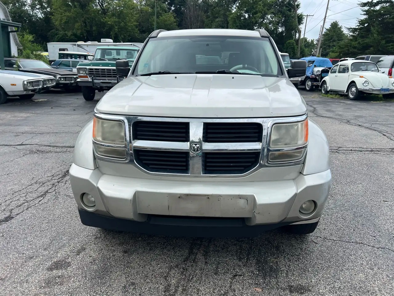 2009 Dodge Nitro SE - 2