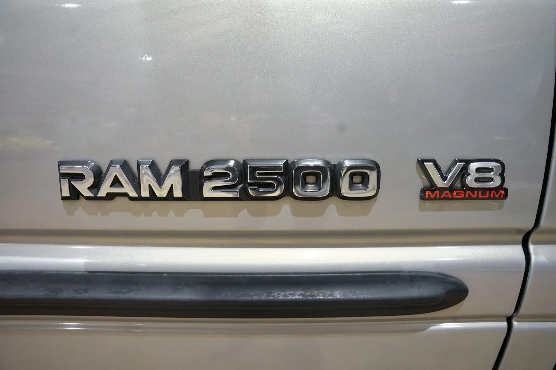 1998 Dodge Ram 2500 Laramie SLT