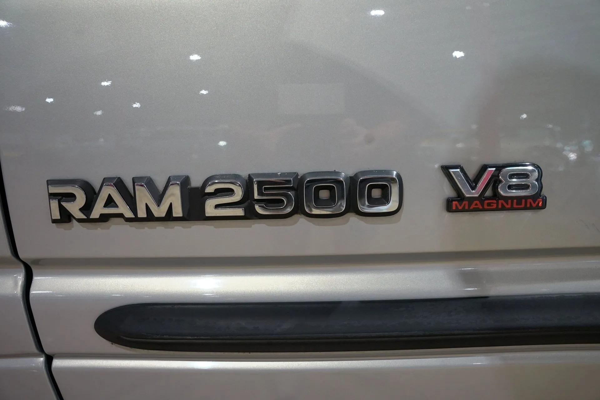 1998 Dodge Ram 2500 Laramie SLT
