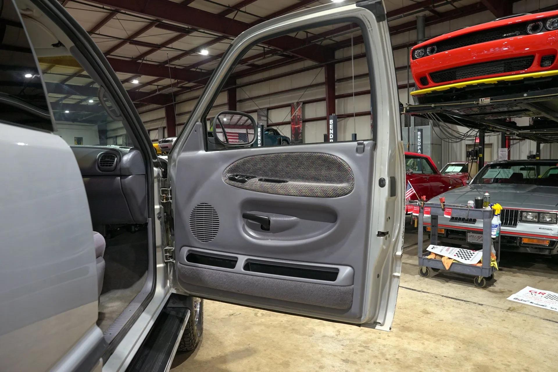 1998 Dodge Ram 2500 Laramie SLT