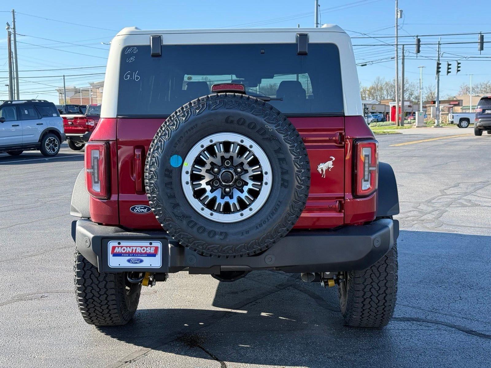 2026 Ford Bronco Outer Banks - 4