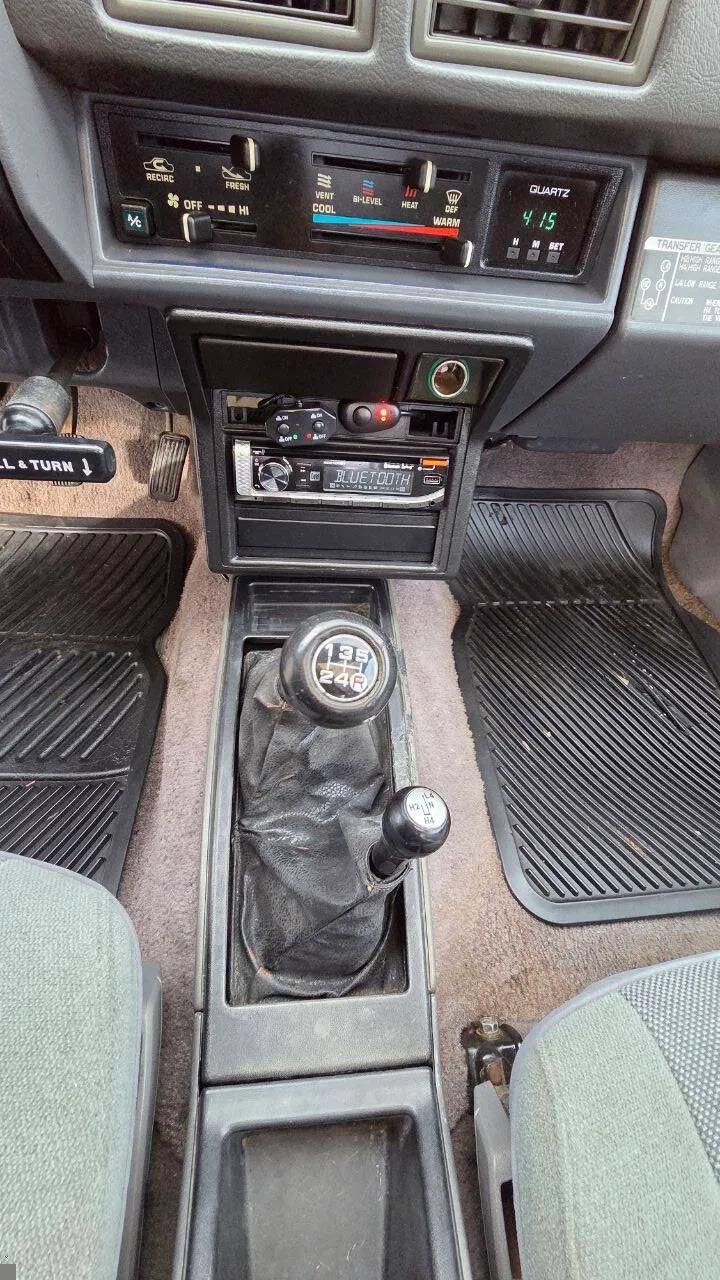 1986 Toyota Pickup SR5
