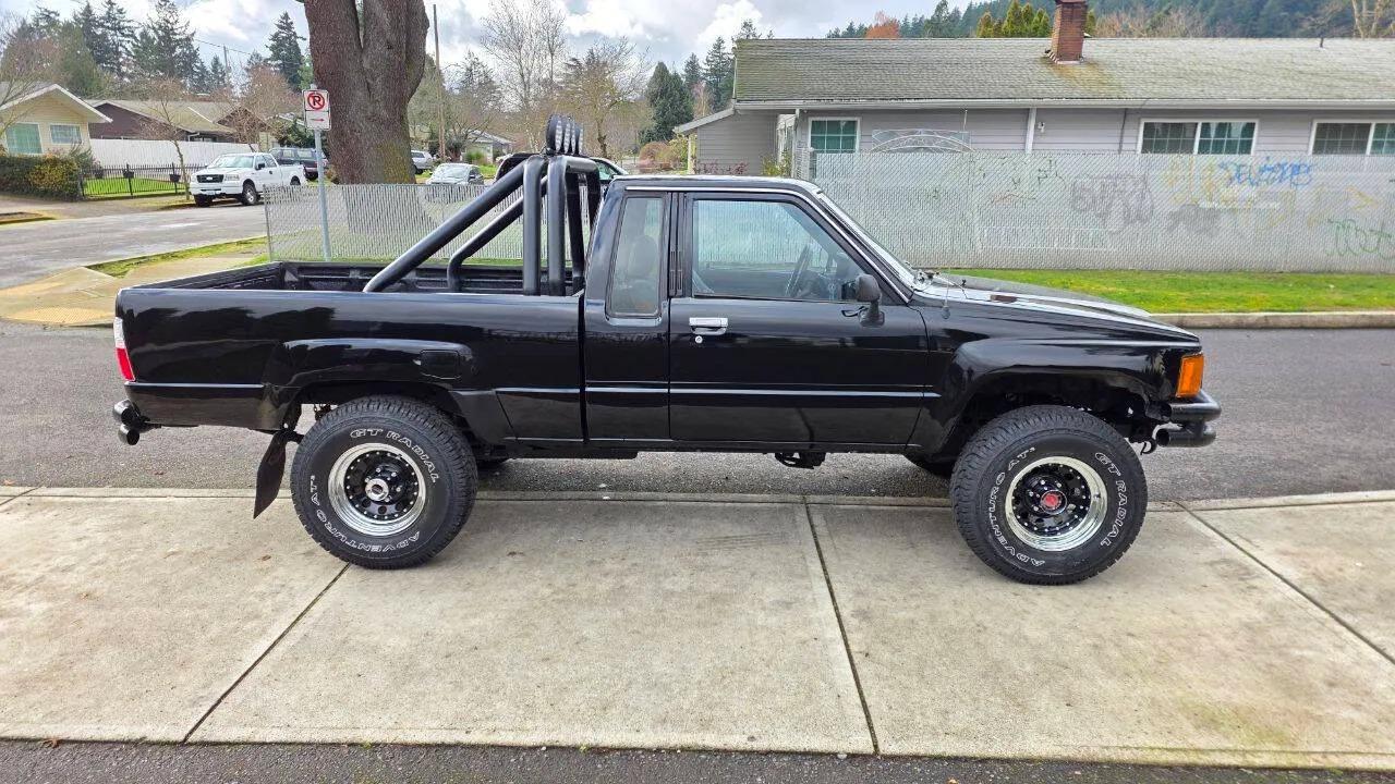 1986 Toyota Pickup SR5 - 5