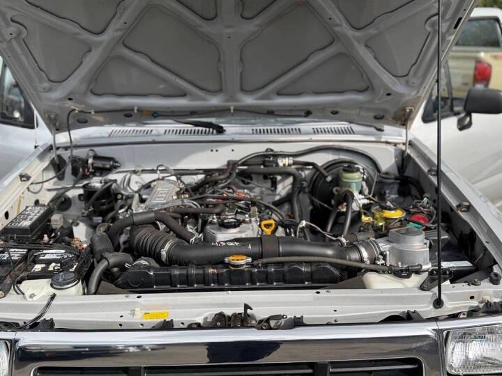 1991 Toyota Pickup Deluxe Extended Cab