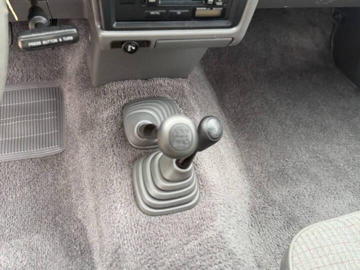 1991 Toyota Pickup Deluxe Extended Cab