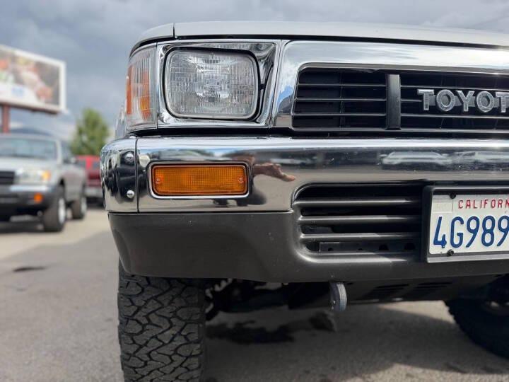 1991 Toyota Pickup Deluxe Extended Cab